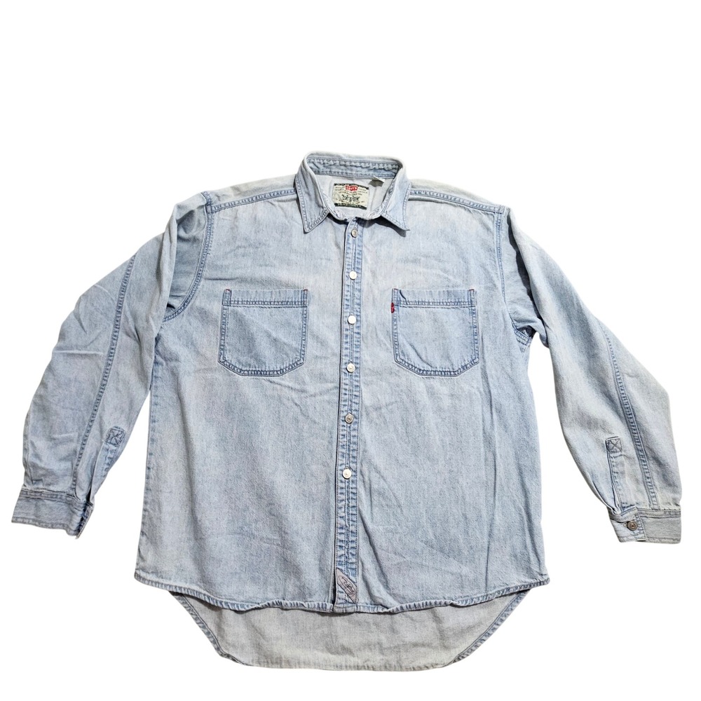 Levi's Vintage Denim Shirt XL Light Wash Blue Long Sleeve Button Up Pocket